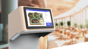 カフェテリアのAIレジ「イートスキャン」